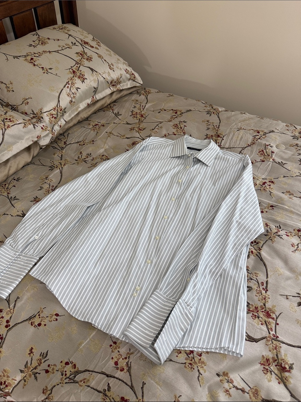 Sean John dress shirt 17 34/35